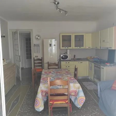 Holiday home 80 Passi Dal Mare *